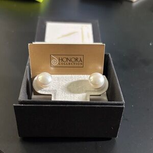Honora White Pearl Earrings